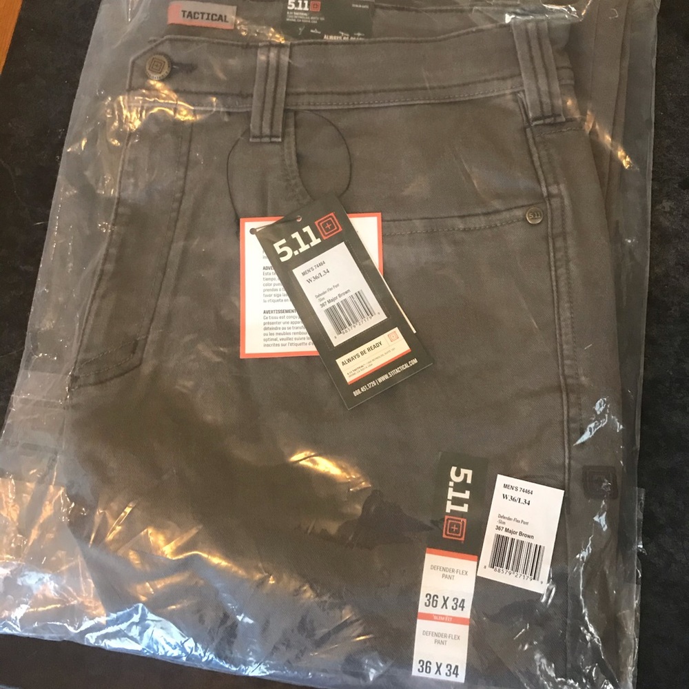 5.11 Defender Flex Slim Fit - NWT 36x34